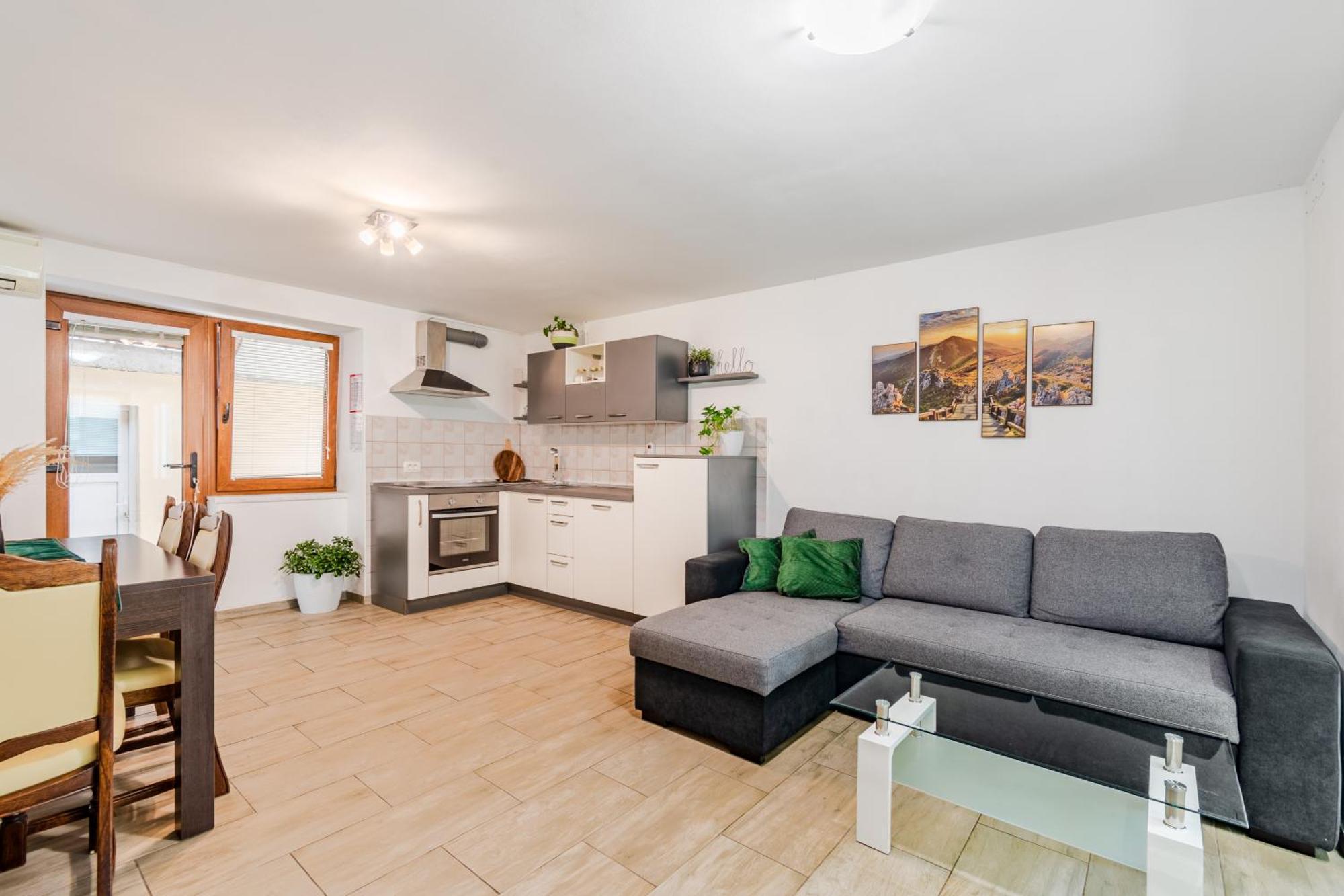 Apartmaji Mausi Бовец Экстерьер фото